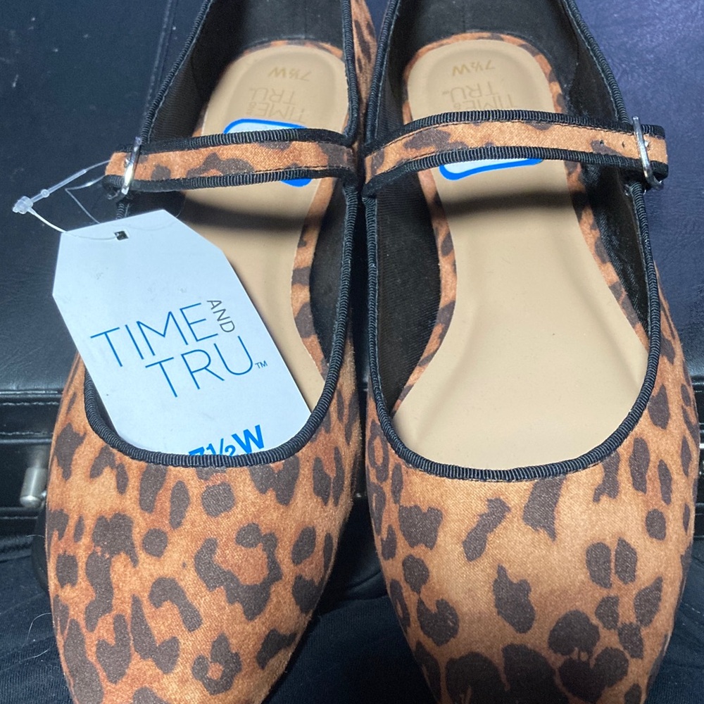 Time and Tru Brown Leopard Print Flats